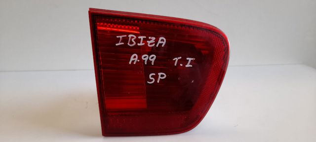 Lanterna traseira esquerda interna 6K6945091B VAG