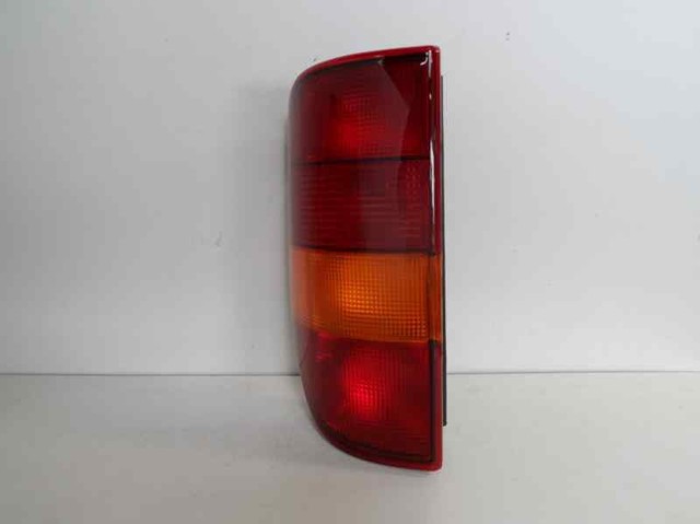 Lanterna traseira esquerda 6K9945111 VAG