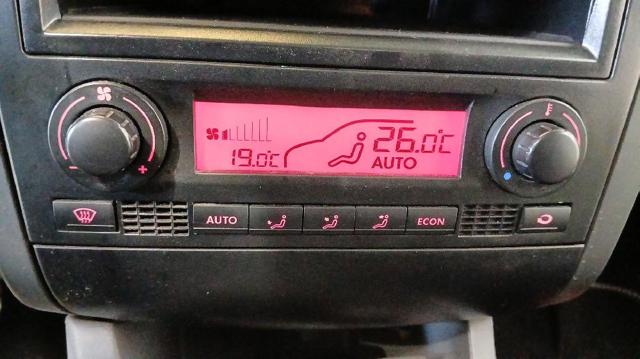 6L0820043E4X4 VAG