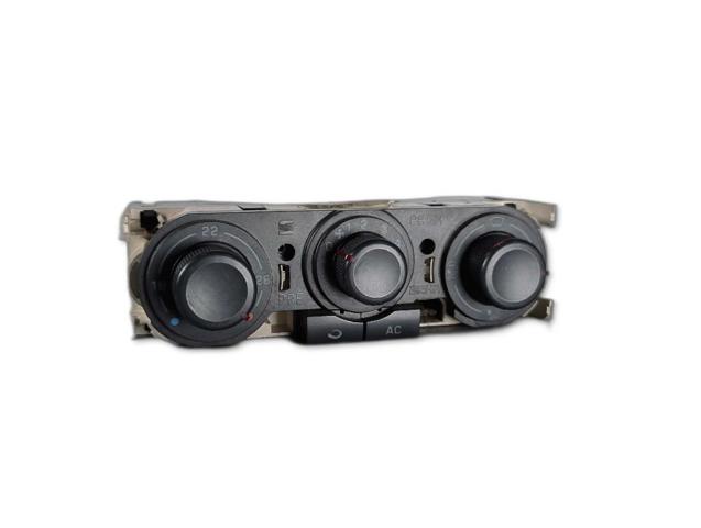 6L0820045 VAG