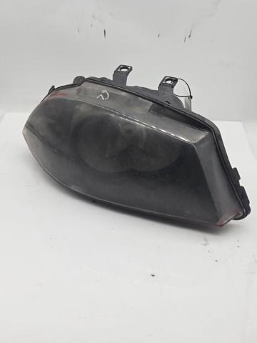 Luz direita 6L1941022A VAG