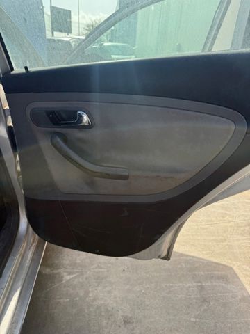 Motor de acionamento de vidro da porta traseira direita 6L4839752G VAG
