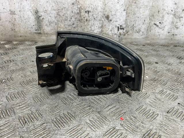 6L6945095C VAG