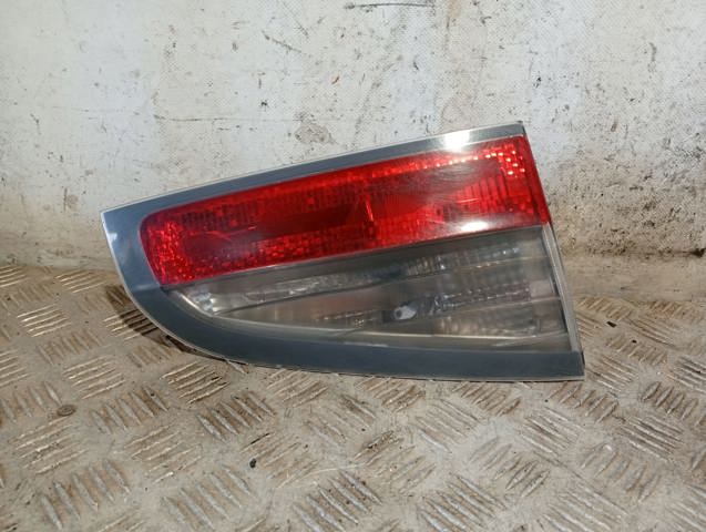 Lanterna traseira esquerda interna 6M2113A603AK FORD