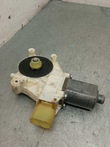 Motor de acionamento de vidro da porta dianteira direita 6M2114553B FORD