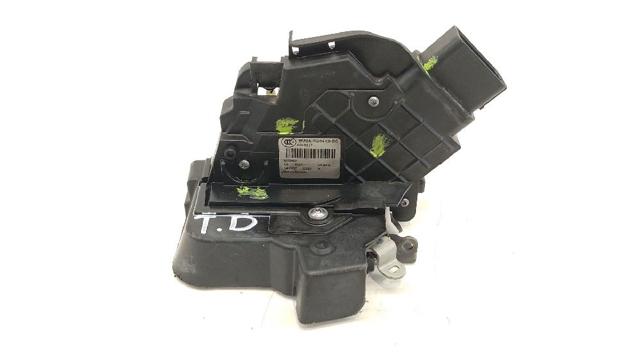 Fecho da porta traseira direita 6M2AR26412BC FORD