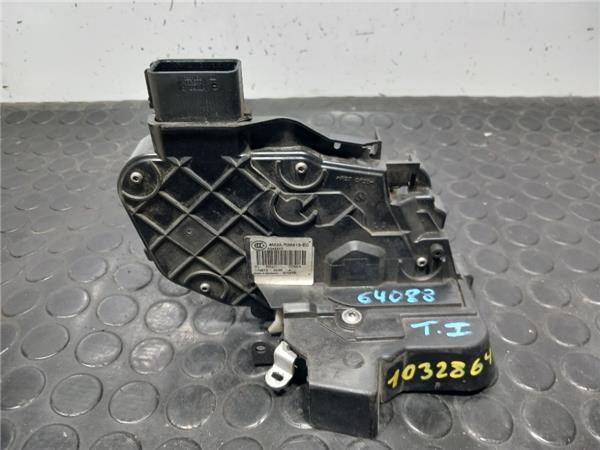 6M2AR26413EC Ford