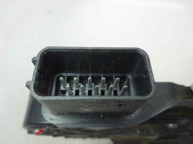 6M2AR26413EC Ford