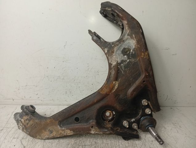 Braço oscilante inferior direito de suspensão dianteira 6M343078AB FORD