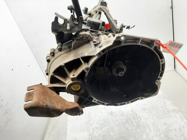 6M5R7002ZB Ford