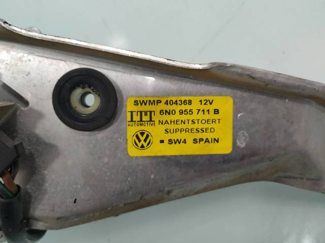 Motor de limpador pára-brisas de vidro traseiro 6N0955711B VAG