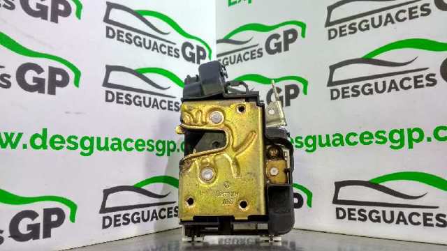 Fecho da porta dianteira direita 6N1837016 VAG