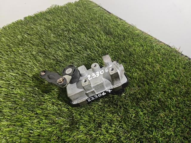 Válvula (atuador) de controlo de turbina Mercedes C  CL203 ao melhor preço