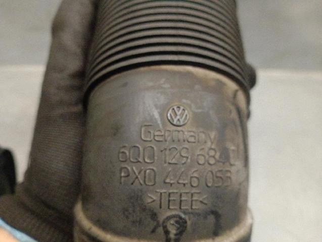 Cano derivado de ar do medidor de consumo do ar Seat Ibiza 3 6L1