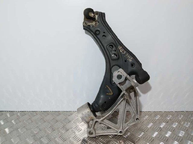 Braço oscilante superior esquerdo de suspensão dianteira 6Q0199293D VAG