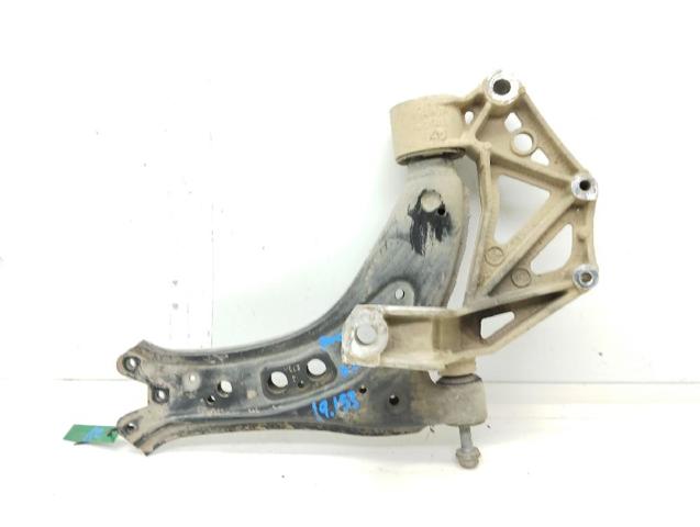 Braço oscilante superior direito de suspensão dianteira 6Q0199294D VAG