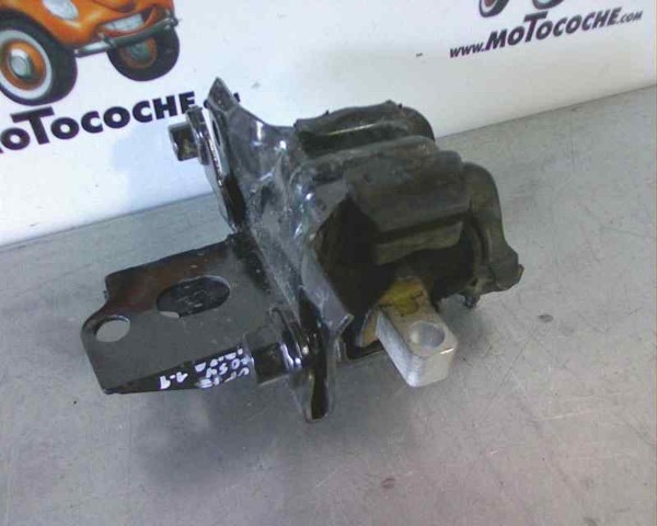 Coxim (suporte) esquerdo de motor 6Q0199555T VAG