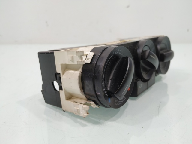 6Q0820045H VAG
