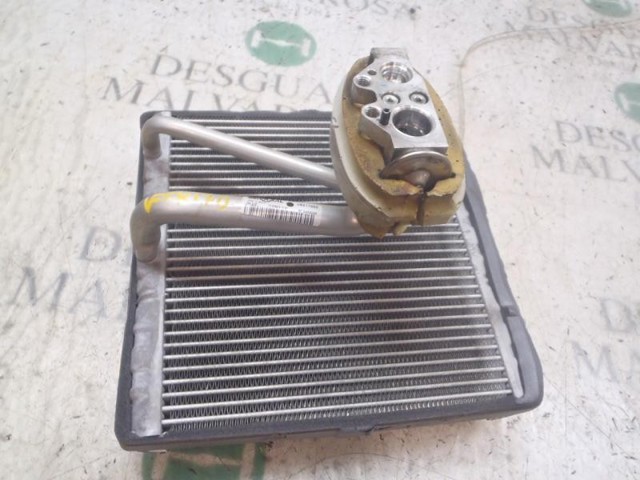 6Q0820103F VAG