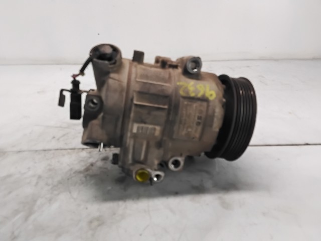 Compressor de aparelho de ar condicionado 6Q0820803D VAG
