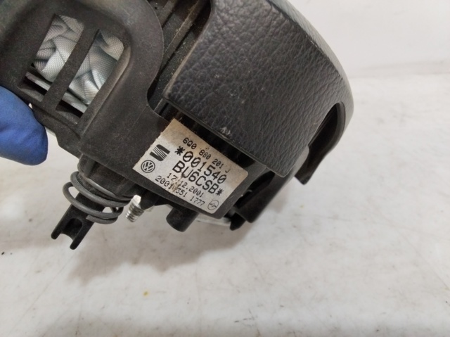 Cinto de segurança (AIRBAG) de condutor 6Q0880201J VAG