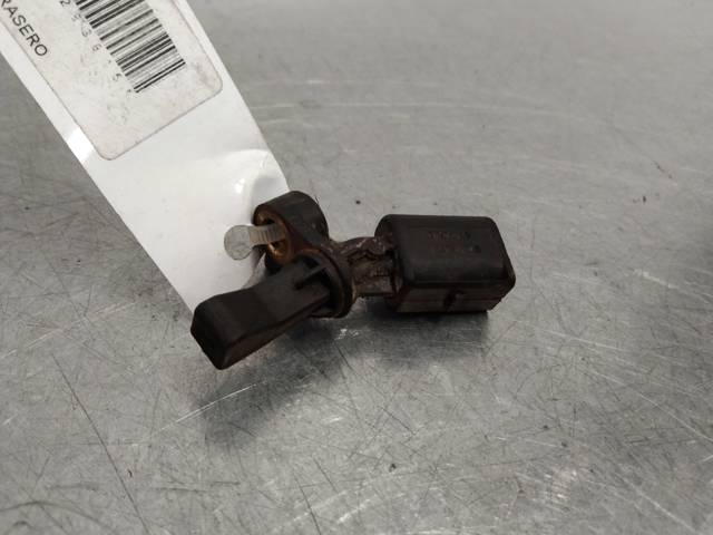 Sensor ABS traseiro esquerdo 6Q0927807B VAG