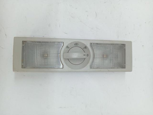 Quebra-luz traseiro de iluminação de salão (de cabina) 6Q0947291A VAG