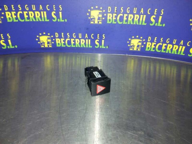 Botão de ativação do sinal de emergência 6Q0953235A VAG
