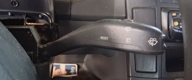 Comutador instalado na coluna da direção, montado 6Q0953503AF VAG