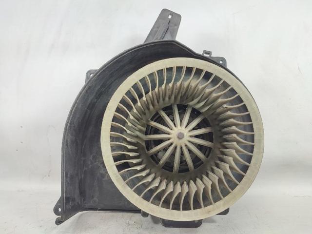 6Q1820015 VAG