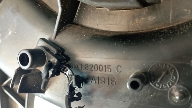6Q1820015C VAG