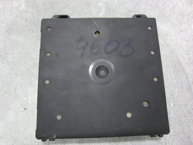 6Q1937049 VAG