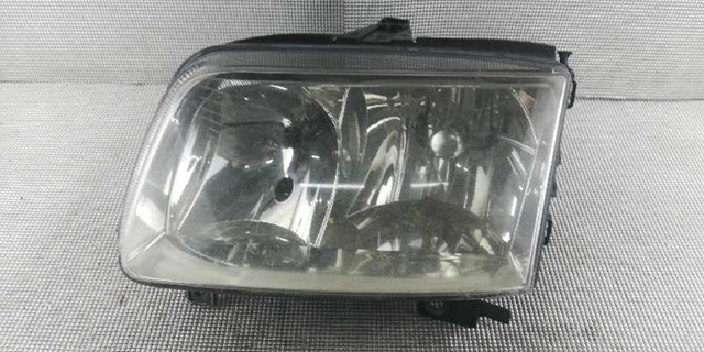Luz esquerda 6Q1941007L VAG
