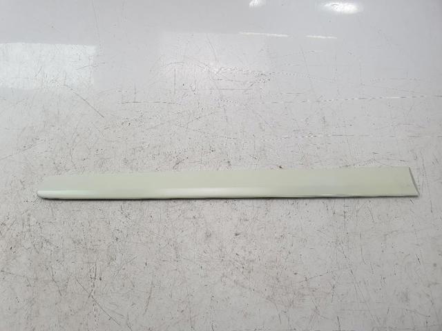 Moldura da porta traseira esquerda 6Q4853753A VAG
