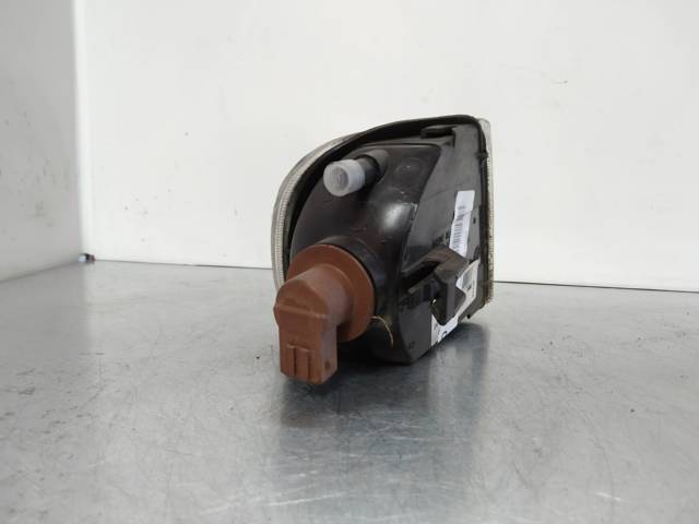 Pisca-pisca esquerdo 6R015057 VAG