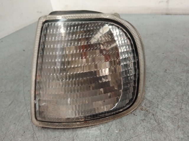 Pisca-pisca esquerdo 6R015057 VAG