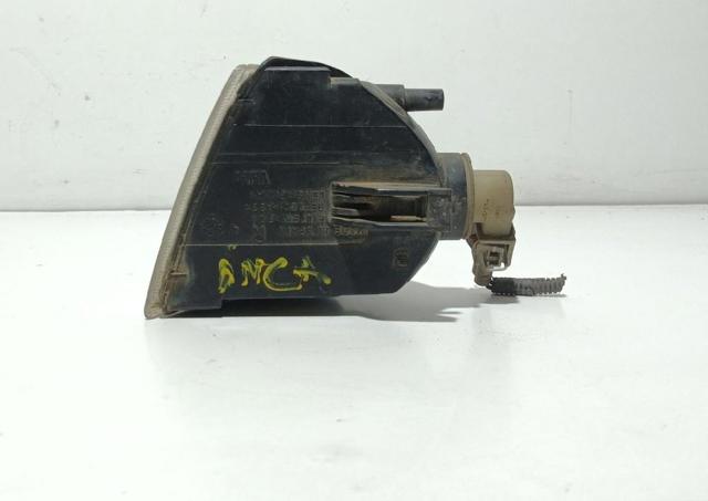 Pisca-pisca esquerdo 6R015057 VAG