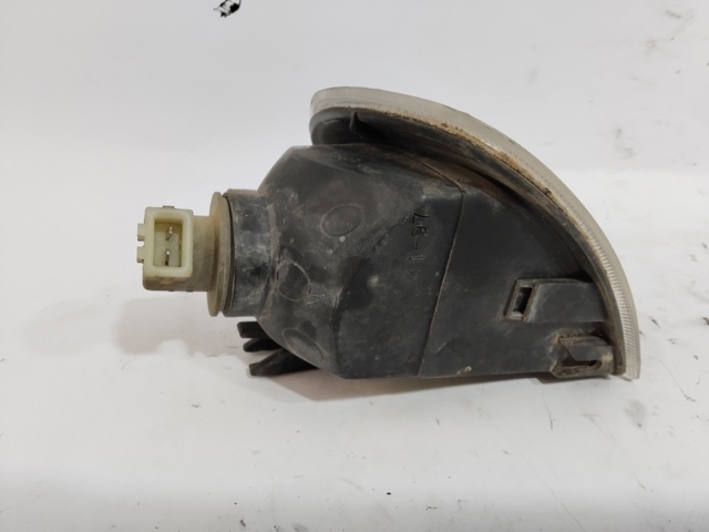 Pisca-pisca esquerdo 6R015057 VAG