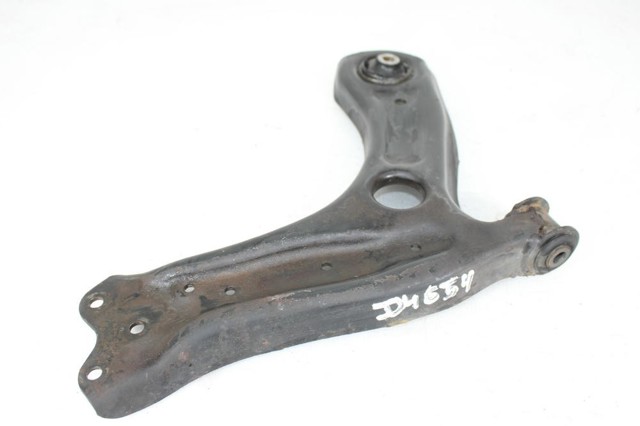 Braço oscilante inferior direito de suspensão dianteira 6R0407152 VAG