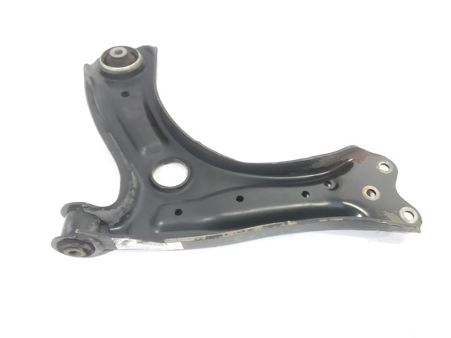 Braço oscilante inferior direito de suspensão dianteira 6R0407152A VAG