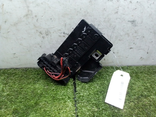 Unidade de dispositivos de segurança 6R0937550A VAG