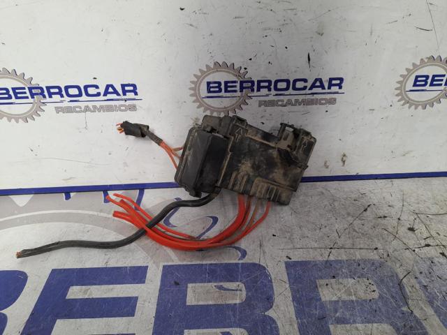 Unidade de dispositivos de segurança 6R0937550A VAG