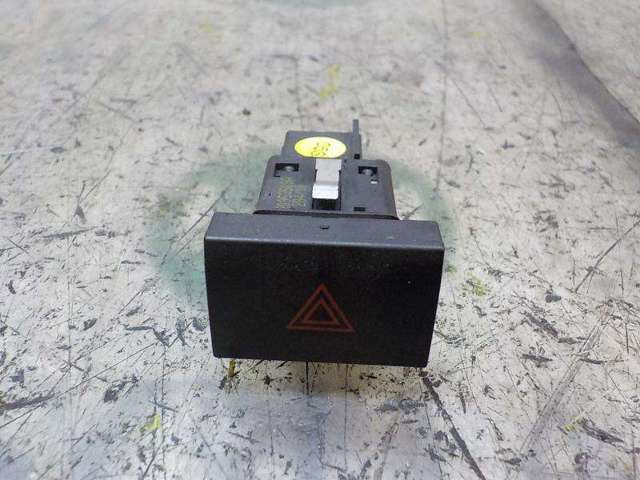 Botão de ativação do sinal de emergência 6R0953509A VAG