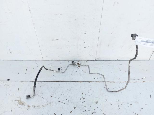 Mangueira de aparelho de ar condicionado, desde o compressor até o radiador 6R1820741K VAG