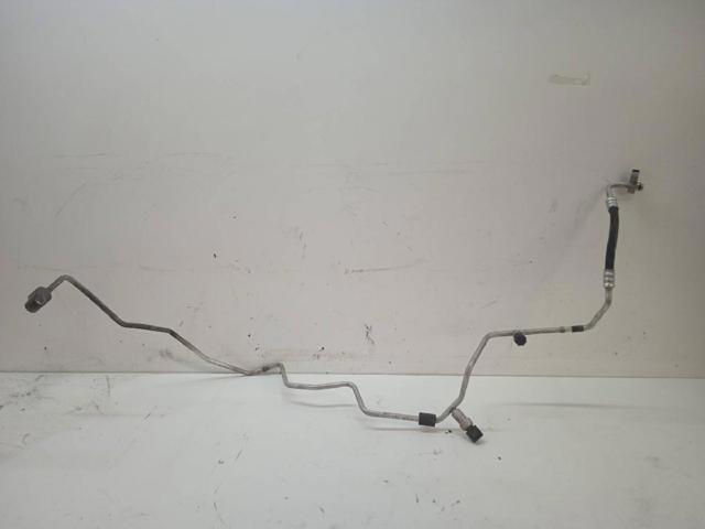 Mangueira de aparelho de ar condicionado, desde o compressor até o radiador 6R1820741K VAG