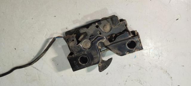 Fecho da capota 6R1823509A VAG