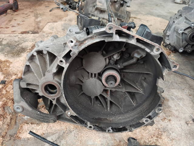 6S7R7002CA Ford