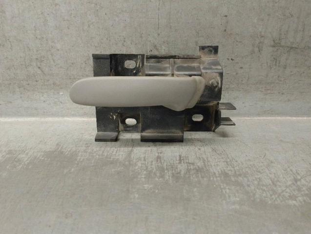 Maçaneta interna dianteira/traseira da porta direita 6U0837222 VAG