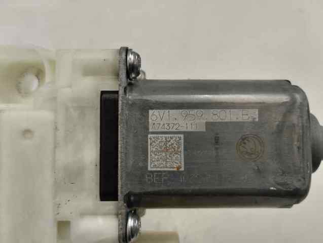 Motor de acionamento de vidro da porta dianteira esquerda 6V1959801B VAG