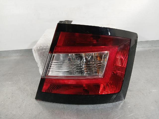 6V6945096 VAG